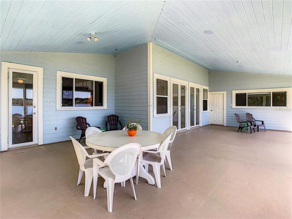 Huge covered patio