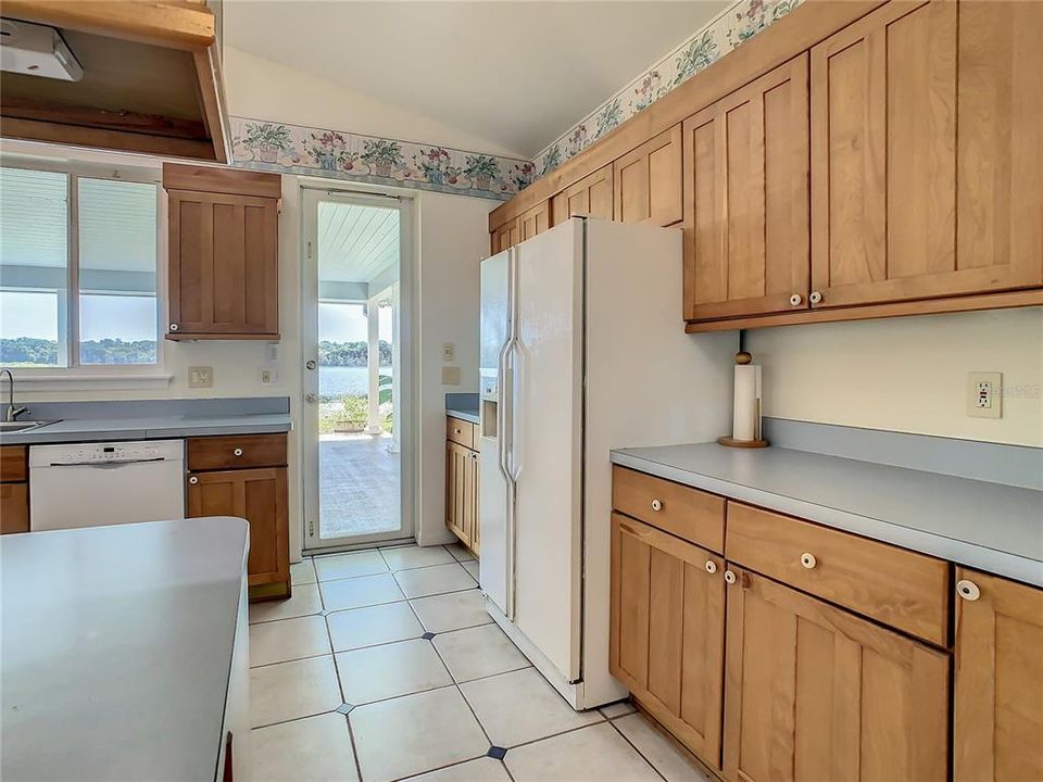 kitchen door to patio