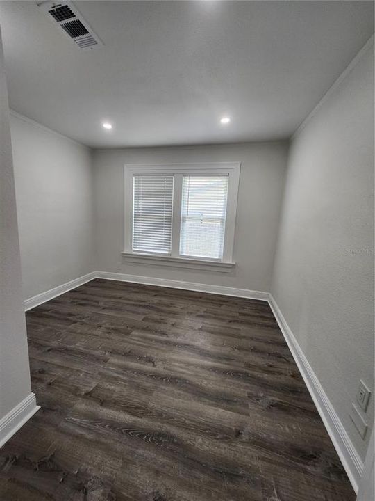 Active With Contract: $2,300 (3 beds, 2 baths, 1222 Square Feet)