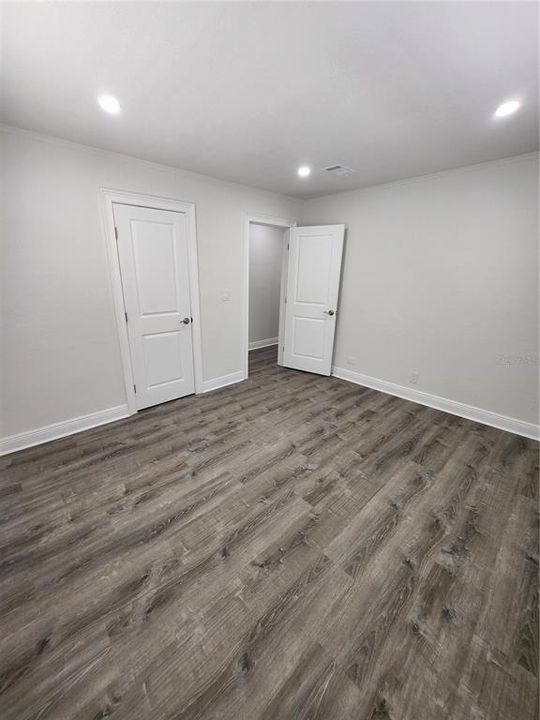 Active With Contract: $2,300 (3 beds, 2 baths, 1222 Square Feet)