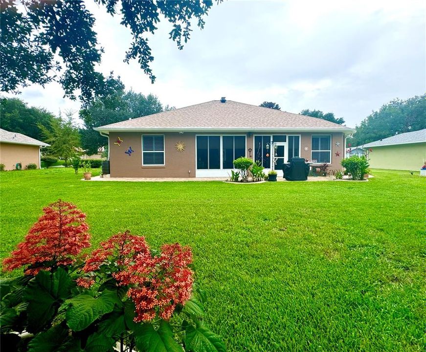 For Sale: $355,000 (3 beds, 2 baths, 1631 Square Feet)