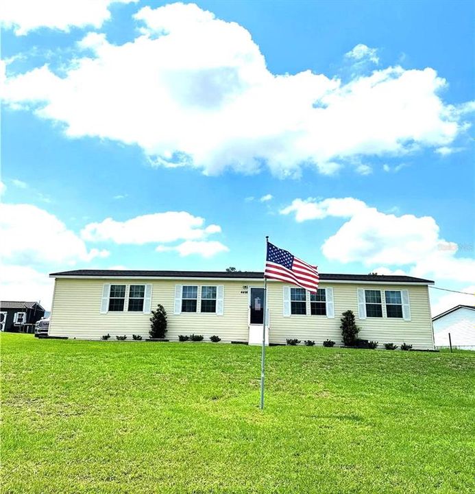 Active With Contract: $255,000 (3 beds, 2 baths, 1836 Square Feet)