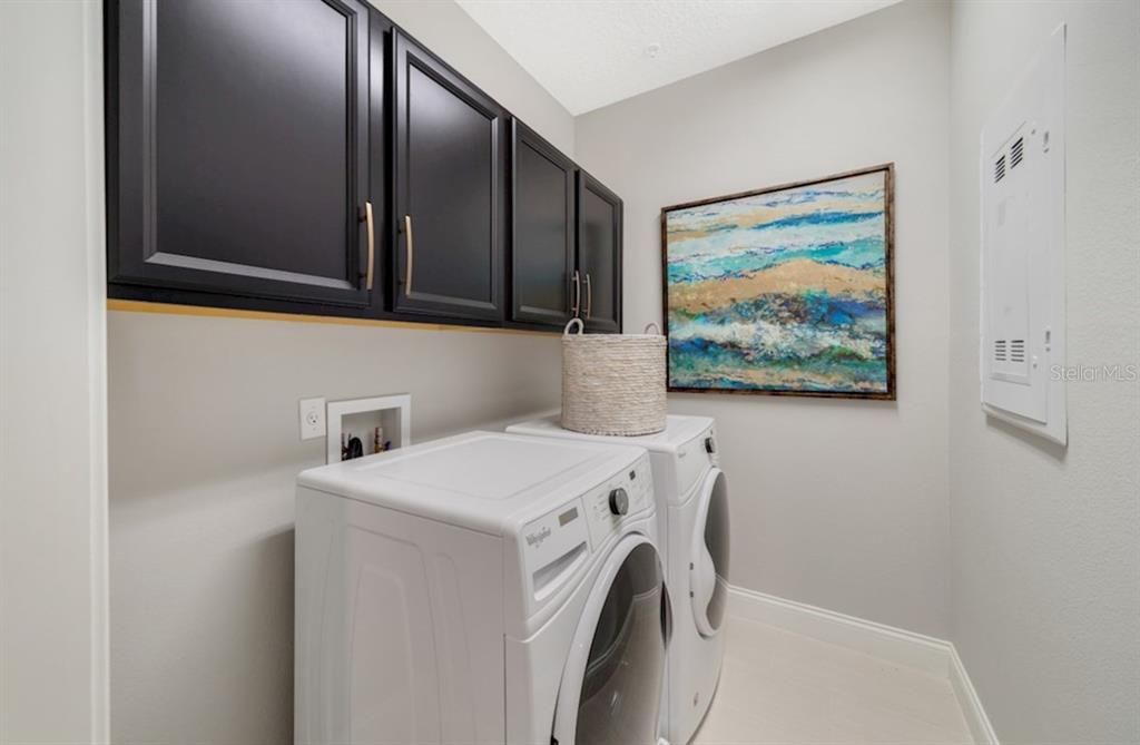 Active With Contract: $509,990 (3 beds, 2 baths, 1805 Square Feet)