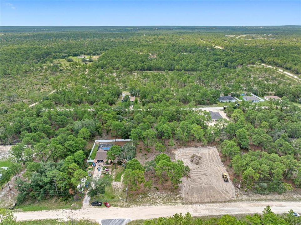 На продажу: $49,500 (0.46 acres)