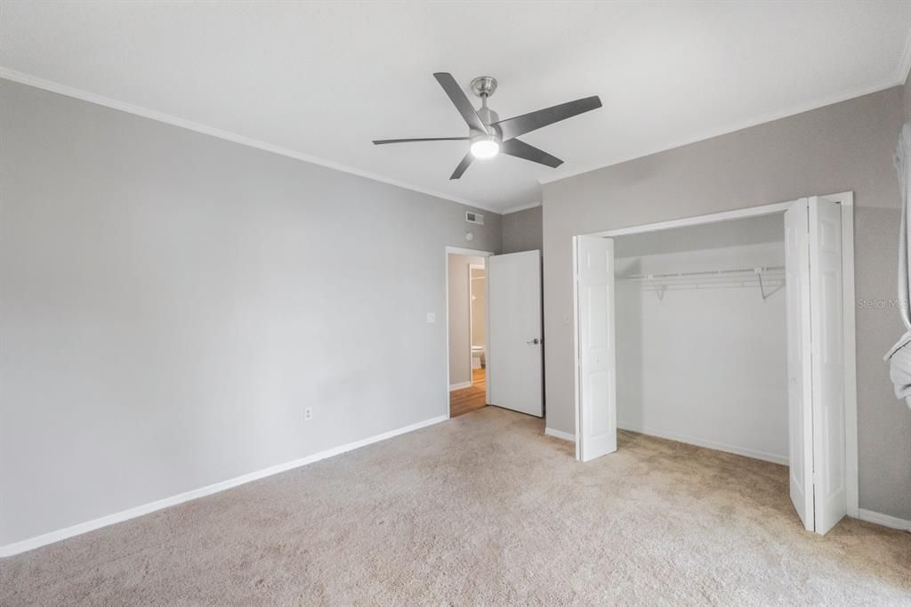 For Sale: $262,500 (3 beds, 2 baths, 1325 Square Feet)