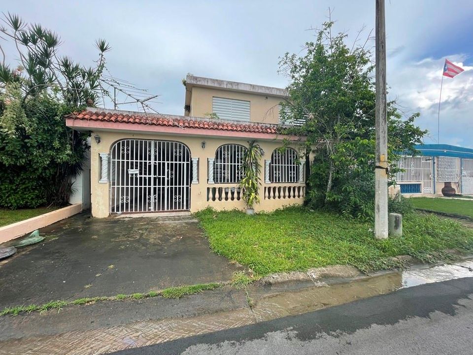 Vendido Recientemente: $70,000 (0 camas, 0 baños, 1350 Pies cuadrados)