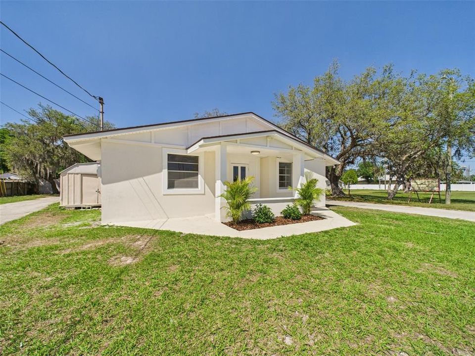 待售: $329,900 (0 贝兹, 0 浴室, 1817 平方英尺)