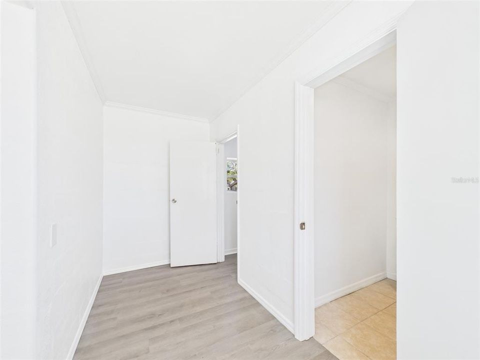 待售: $329,900 (0 贝兹, 0 浴室, 1817 平方英尺)