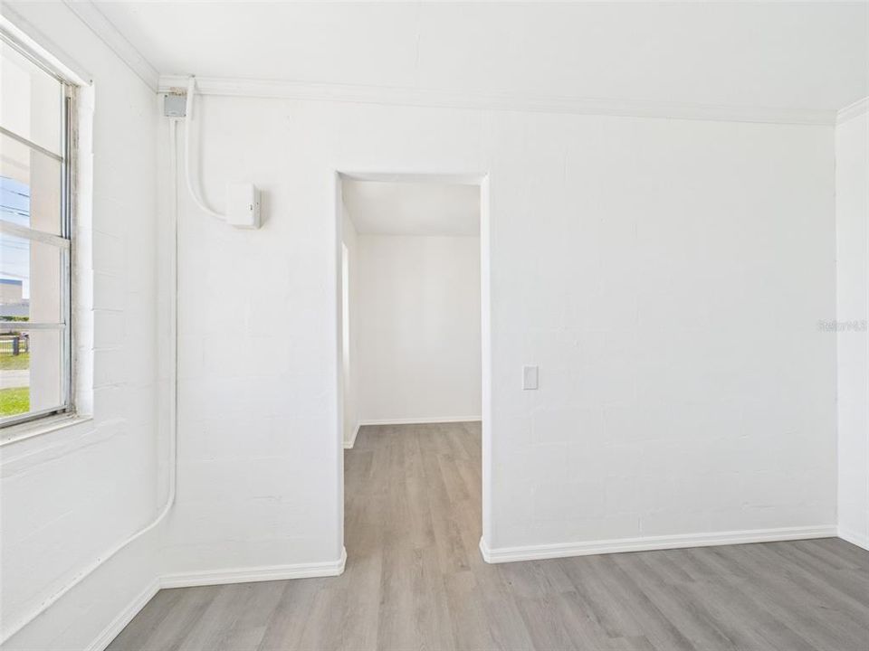 待售: $329,900 (0 贝兹, 0 浴室, 1817 平方英尺)