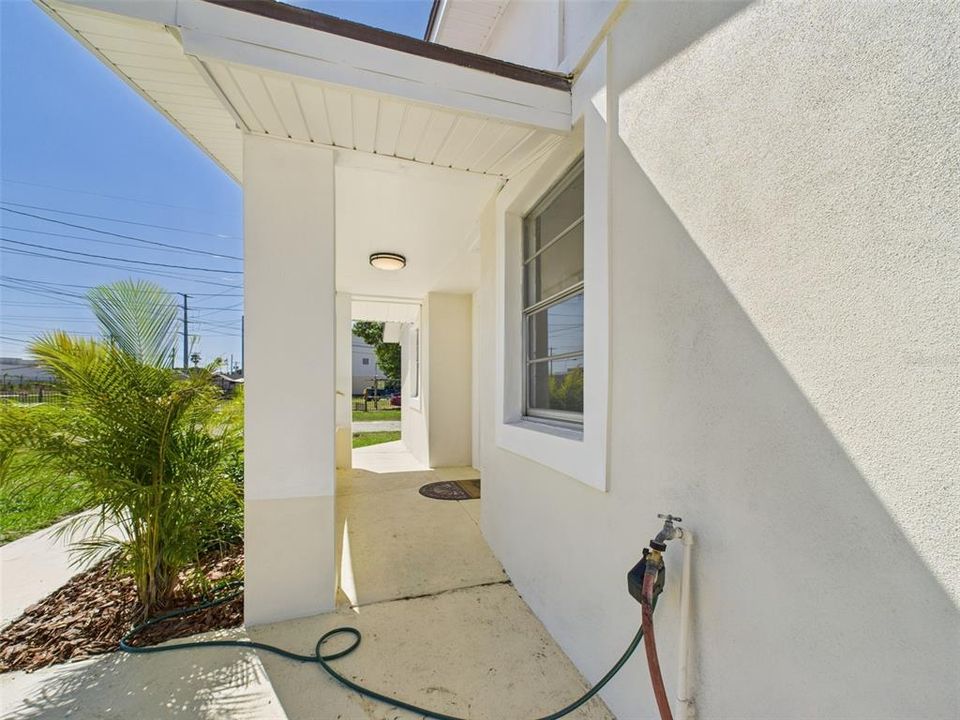 待售: $329,900 (0 贝兹, 0 浴室, 1817 平方英尺)