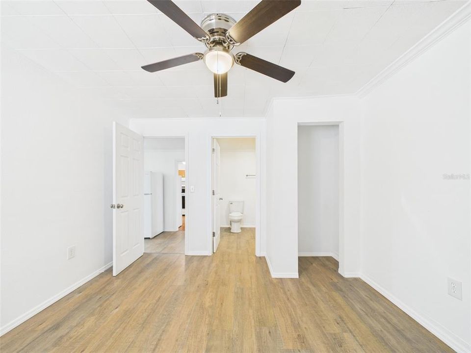 待售: $329,900 (0 贝兹, 0 浴室, 1817 平方英尺)