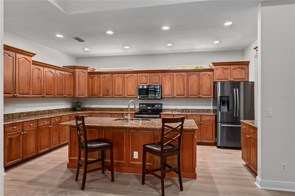 Large Kitchen with lots of room to entertain