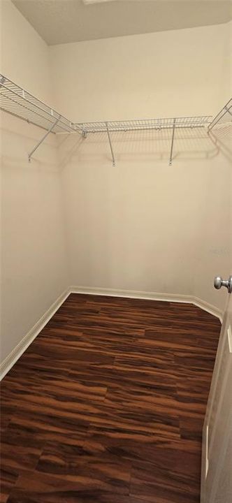 Active With Contract: $1,775 (2 beds, 2 baths, 1142 Square Feet)