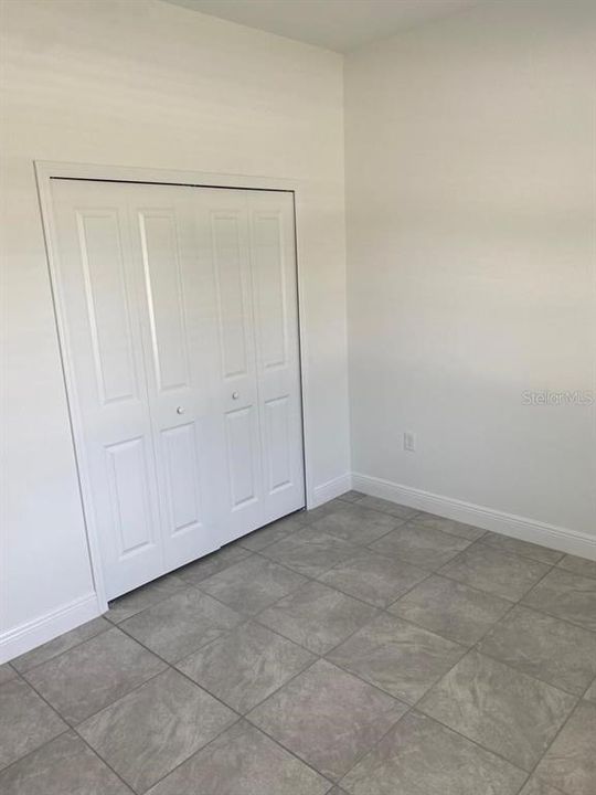 Active With Contract: $1,900 (4 beds, 2 baths, 1580 Square Feet)