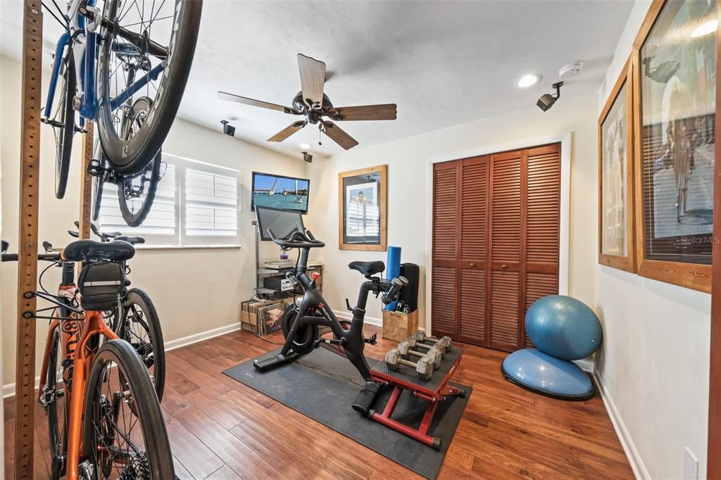 Active With Contract: $1,390,000 (3 beds, 2 baths, 2005 Square Feet)