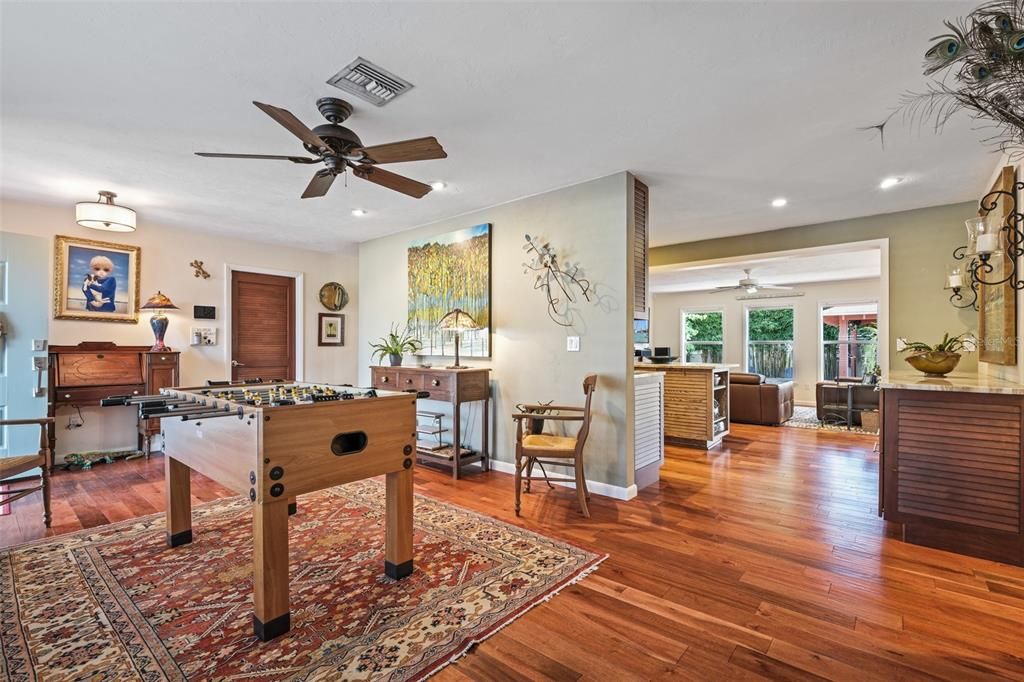 Active With Contract: $1,390,000 (3 beds, 2 baths, 2005 Square Feet)