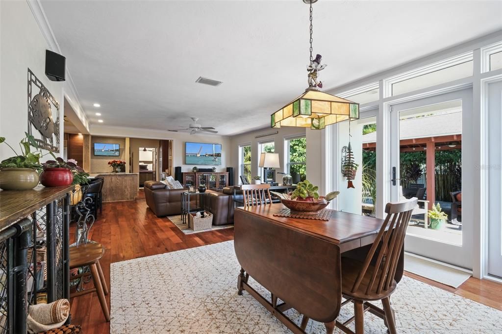 Active With Contract: $1,390,000 (3 beds, 2 baths, 2005 Square Feet)