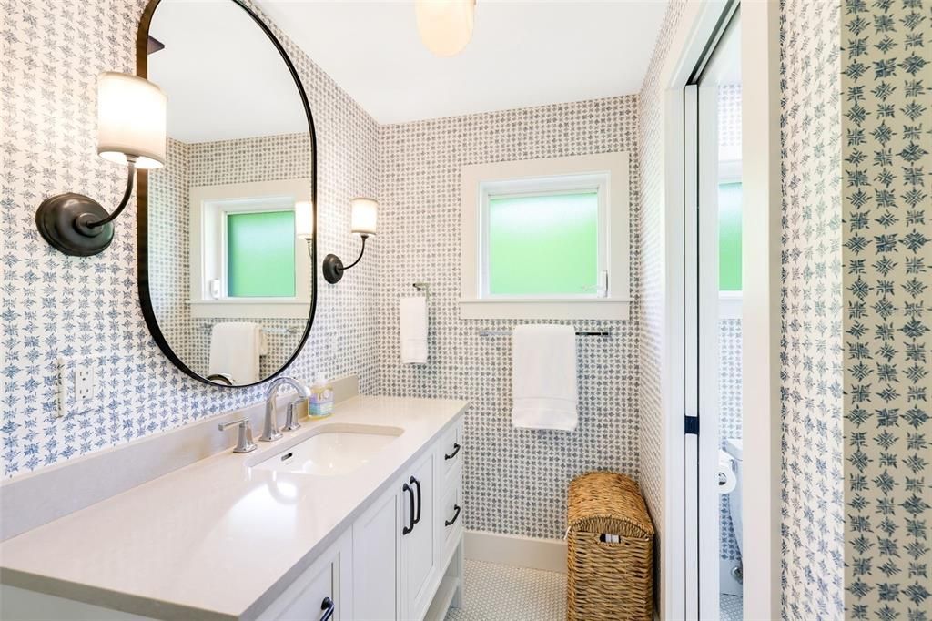 Secondary bath vanity area