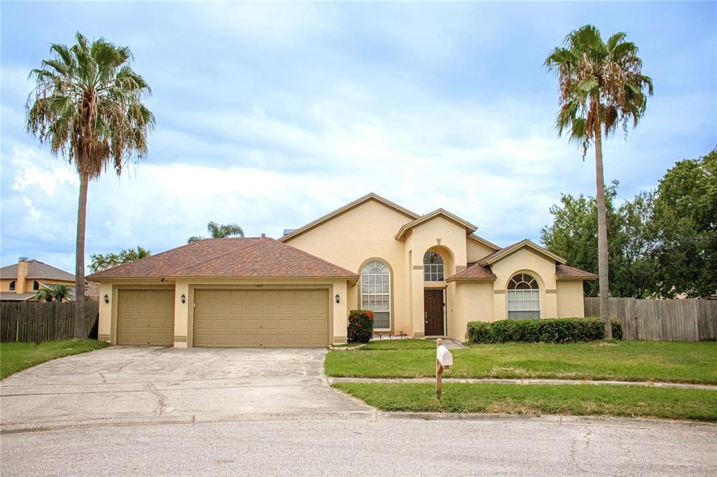 Recently Sold: $499,000 (4 beds, 2 baths, 2437 Square Feet)