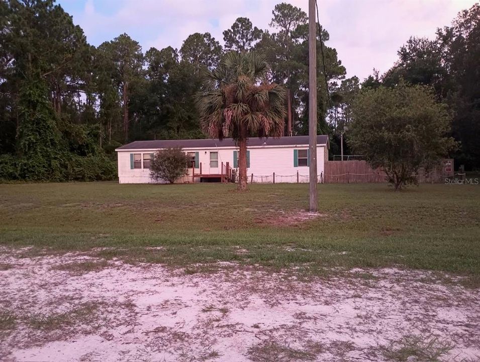 For Sale: $170,000 (4 beds, 2 baths, 1440 Square Feet)