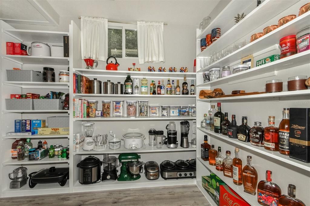 Walk In Pantry