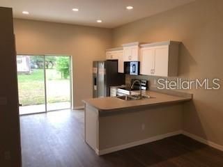 For Sale: $309,000 (3 beds, 2 baths, 1245 Square Feet)