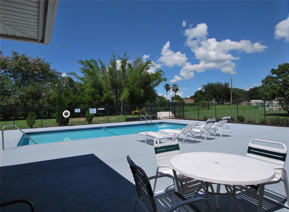 CLUBHOUSE Pool