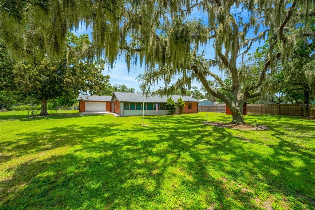 Active With Contract: $439,999 (3 beds, 2 baths, 1912 Square Feet)