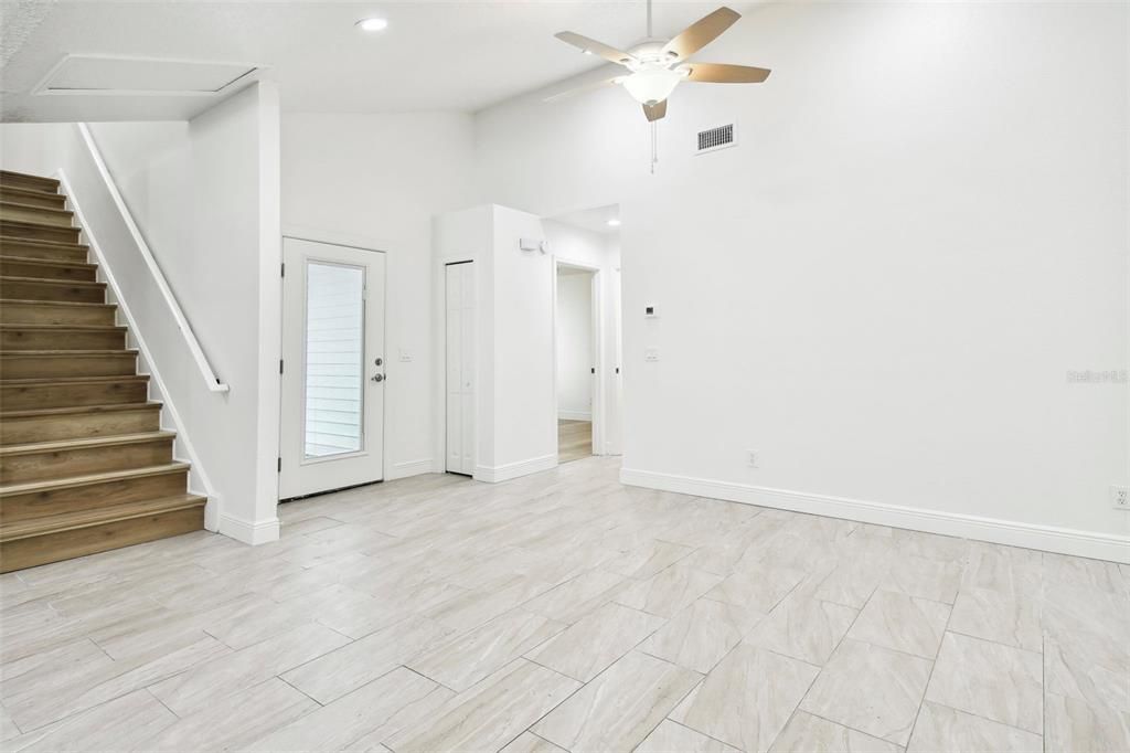 Active With Contract: $465,900 (4 beds, 2 baths, 1540 Square Feet)