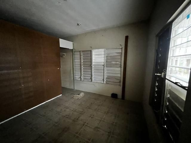 Vendido Recientemente: $130,500 (4 camas, 3 baños, 1480 Pies cuadrados)