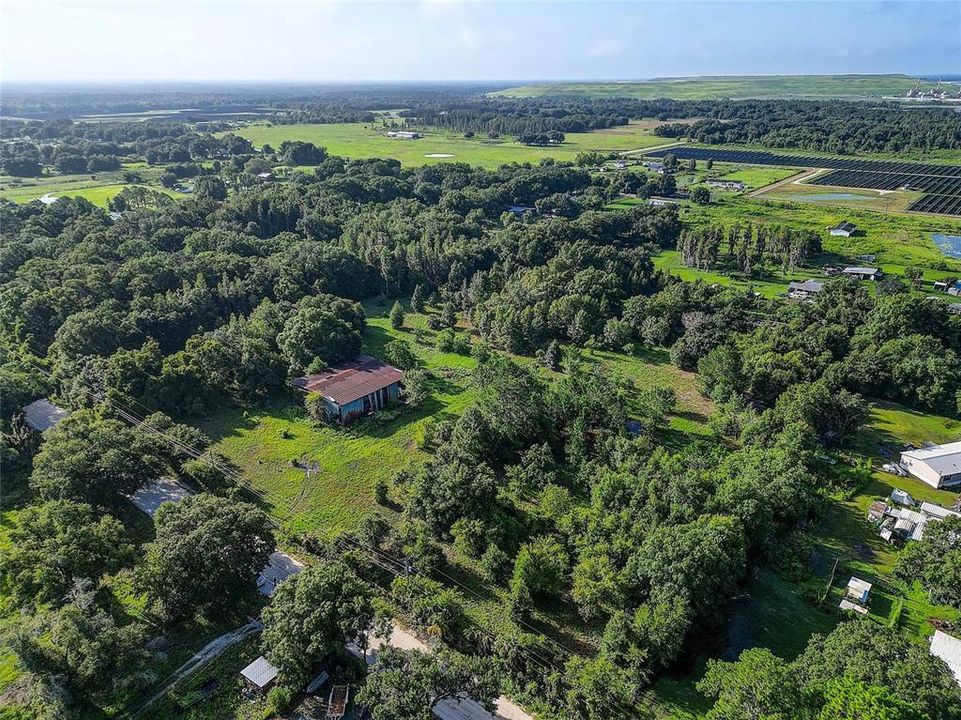 На продажу: $399,000 (10.19 acres)