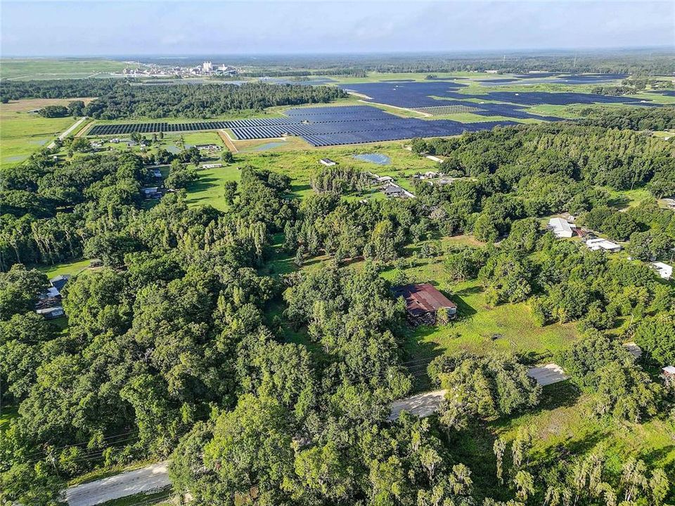 На продажу: $399,000 (10.19 acres)