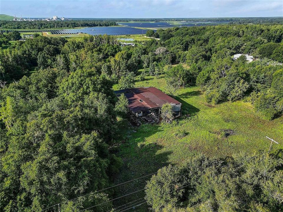 На продажу: $399,000 (10.19 acres)