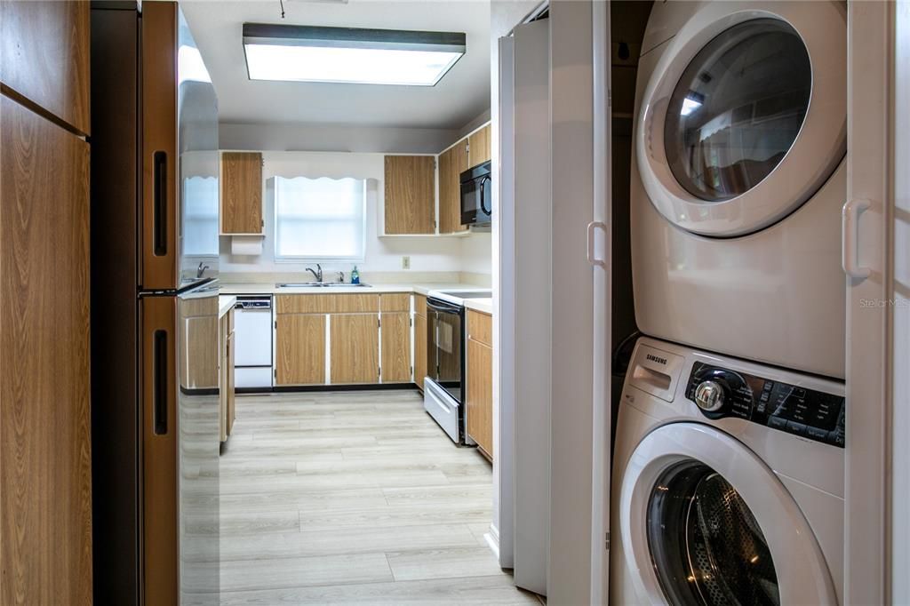 Kitchen-Laundry Room