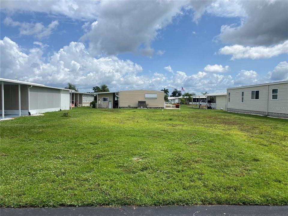 Недавно продано: $5,000 (0.11 acres)