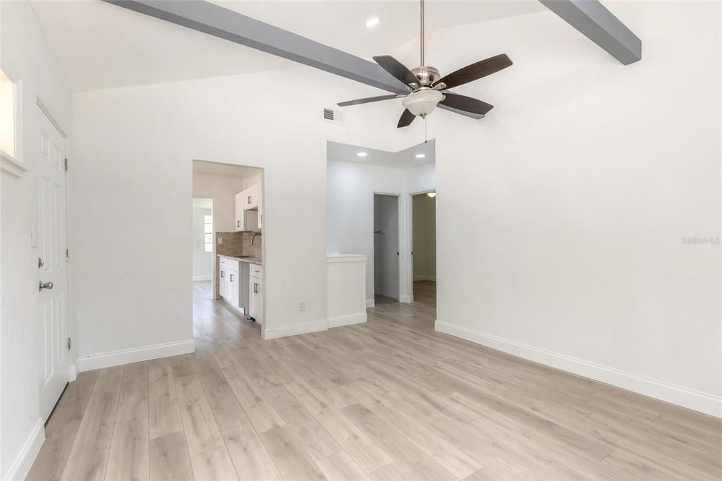 Active With Contract: $330,000 (3 beds, 2 baths, 2104 Square Feet)