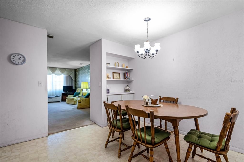 For Sale: $240,000 (4 beds, 2 baths, 1765 Square Feet)