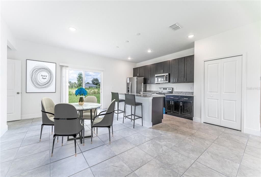 Active With Contract: $274,900 (4 beds, 2 baths, 1580 Square Feet)