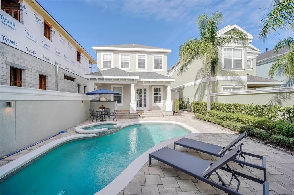 Active With Contract: $735,000 (4 beds, 3 baths, 2700 Square Feet)