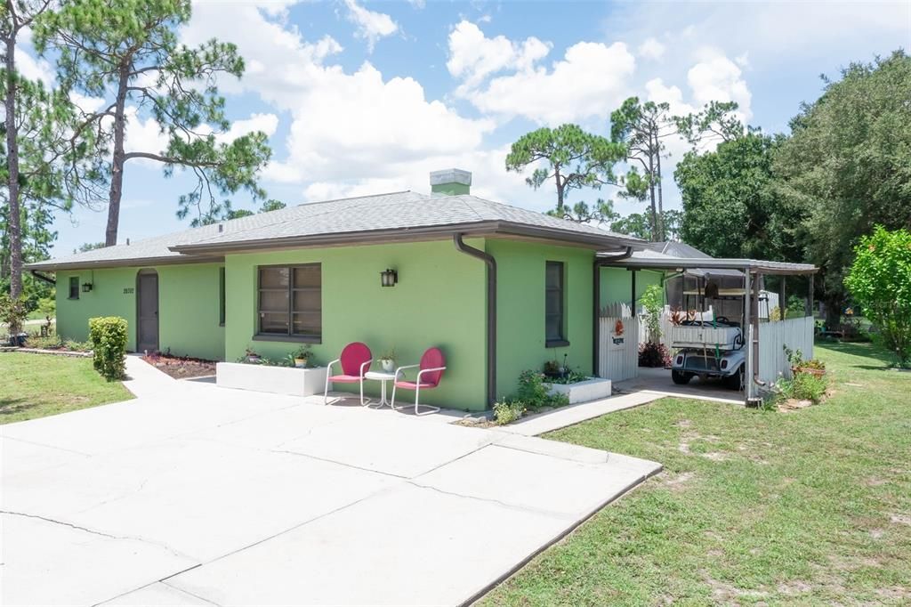 For Sale: $599,000 (3 beds, 2 baths, 1848 Square Feet)