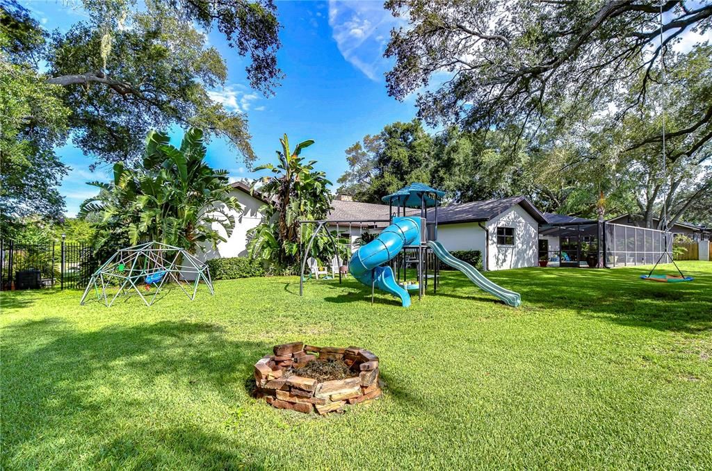 Wonderful fire-pit for family smore gatherings!