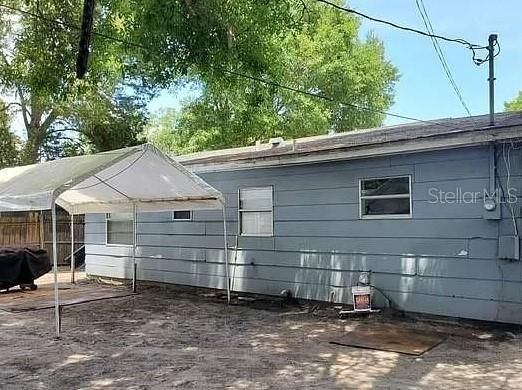 For Rent: $1,500 (2 beds, 1 baths, 874 Square Feet)