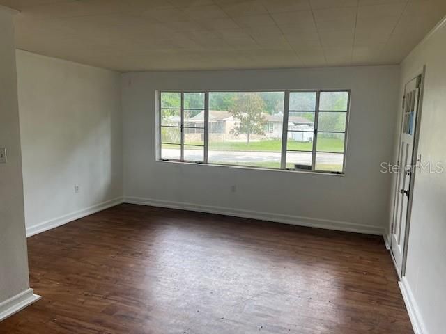 For Rent: $1,500 (3 beds, 2 baths, 1623 Square Feet)