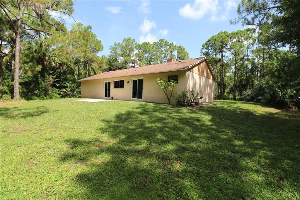 Active With Contract: $540,000 (3 beds, 2 baths, 1472 Square Feet)