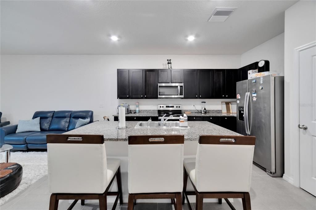 For Sale: $319,495 (3 beds, 2 baths, 1673 Square Feet)