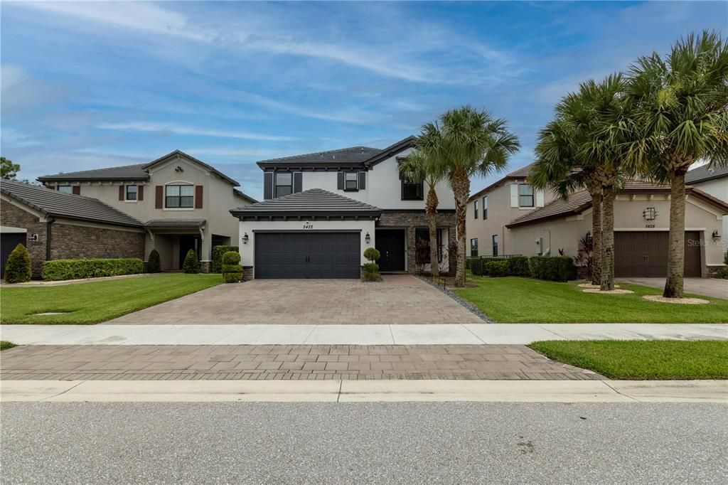 Active With Contract: $769,900 (5 beds, 3 baths, 2486 Square Feet)