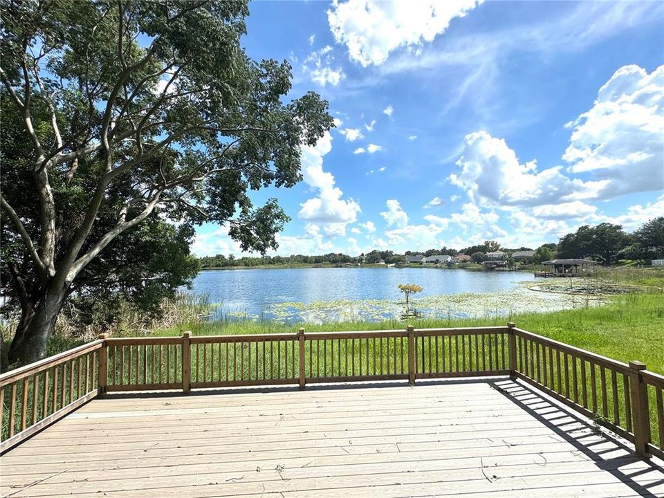 Active With Contract: $699,000 (3 beds, 3 baths, 2163 Square Feet)