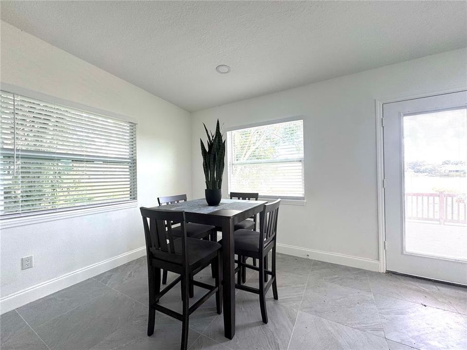 Active With Contract: $699,000 (3 beds, 3 baths, 2163 Square Feet)