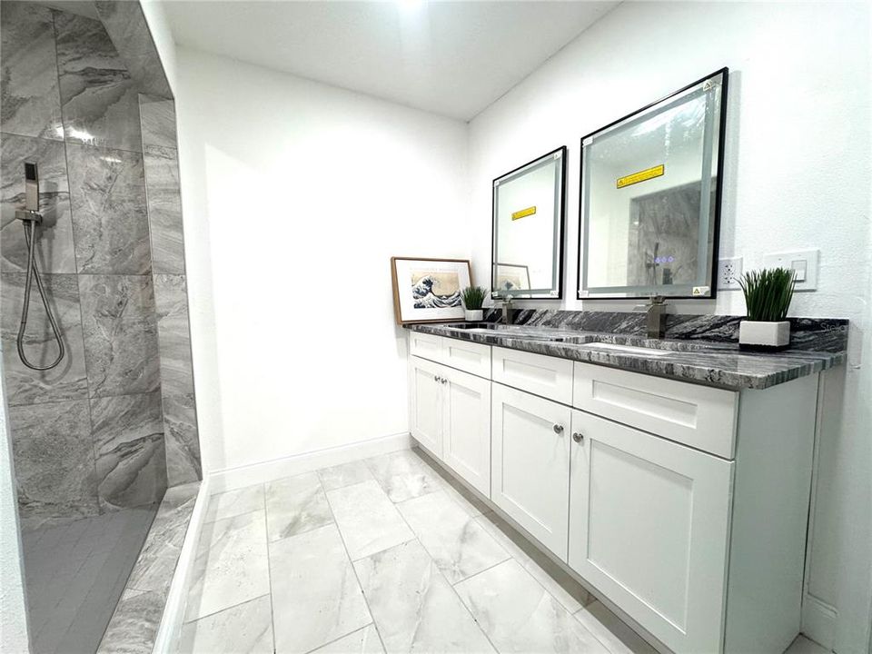 Active With Contract: $699,000 (3 beds, 3 baths, 2163 Square Feet)