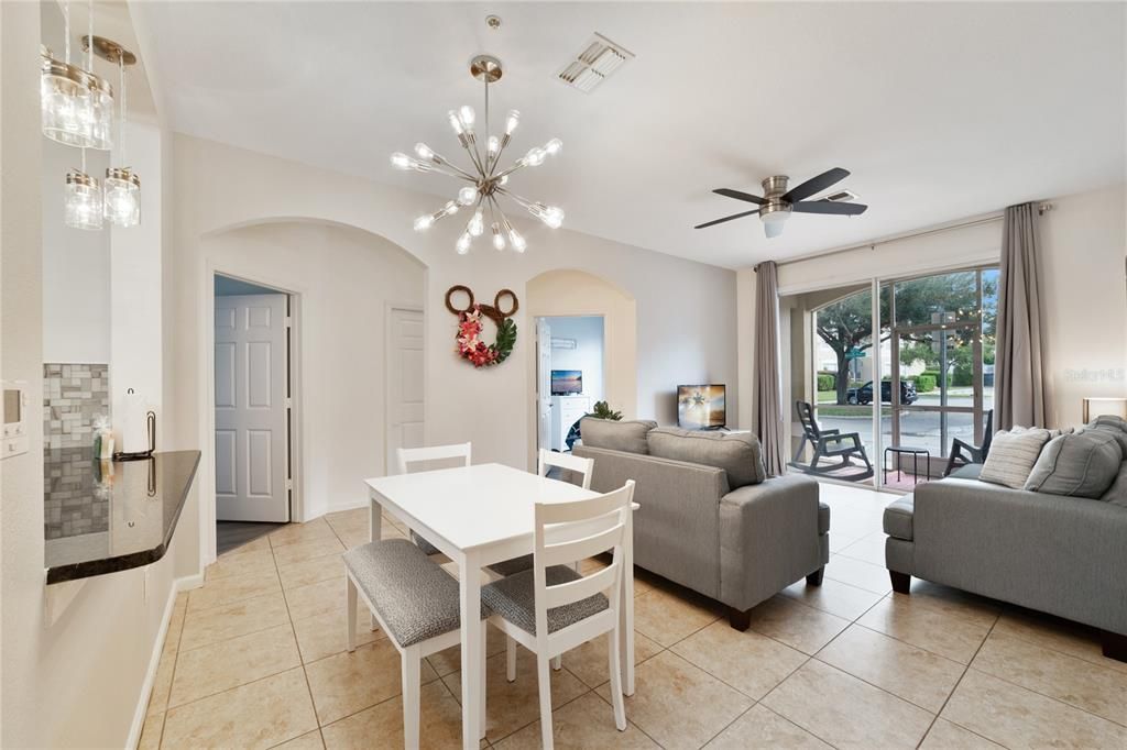 Active With Contract: $295,000 (3 beds, 2 baths, 1268 Square Feet)